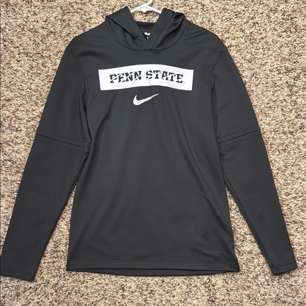 Nike - Penn State pull over sweatshirt - small